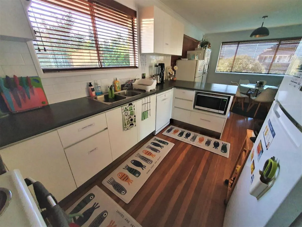 Amazing City Location-Private Room In A Share House-2 Rooms Available!! Brisbane Homestay